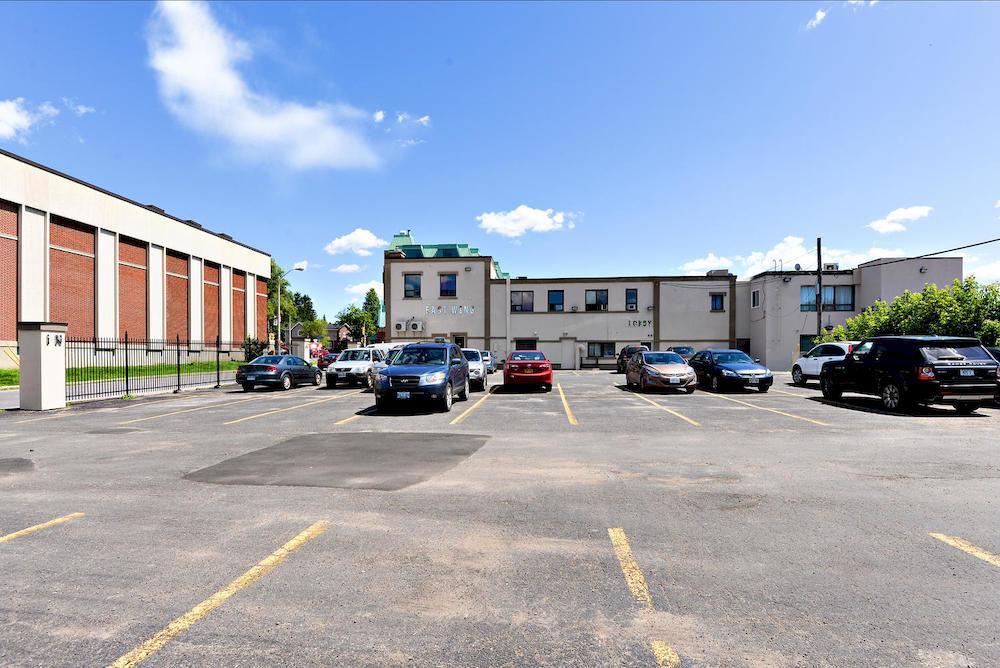 Ottawa Inn Hotel Eksteriør bilde